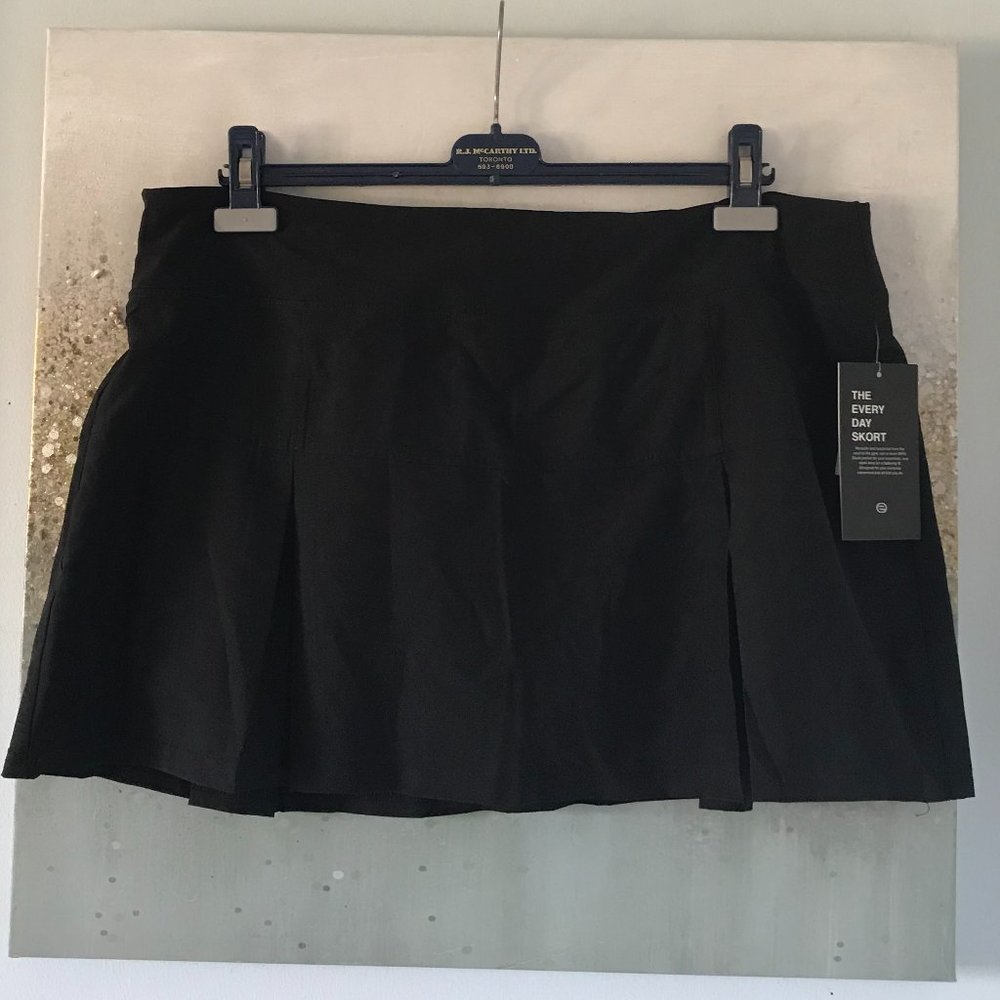 eTonic Core Pleated Woven Skort (NWT)